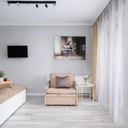 Dabska Studio With Terrace & Parking By Noclegi Renters Krakow Exterior photo